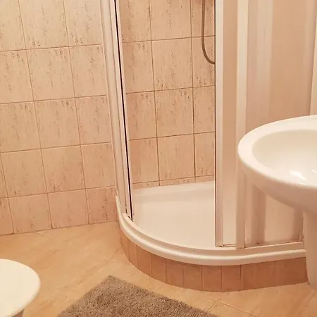 Na Sihoti Apartmanhotel *